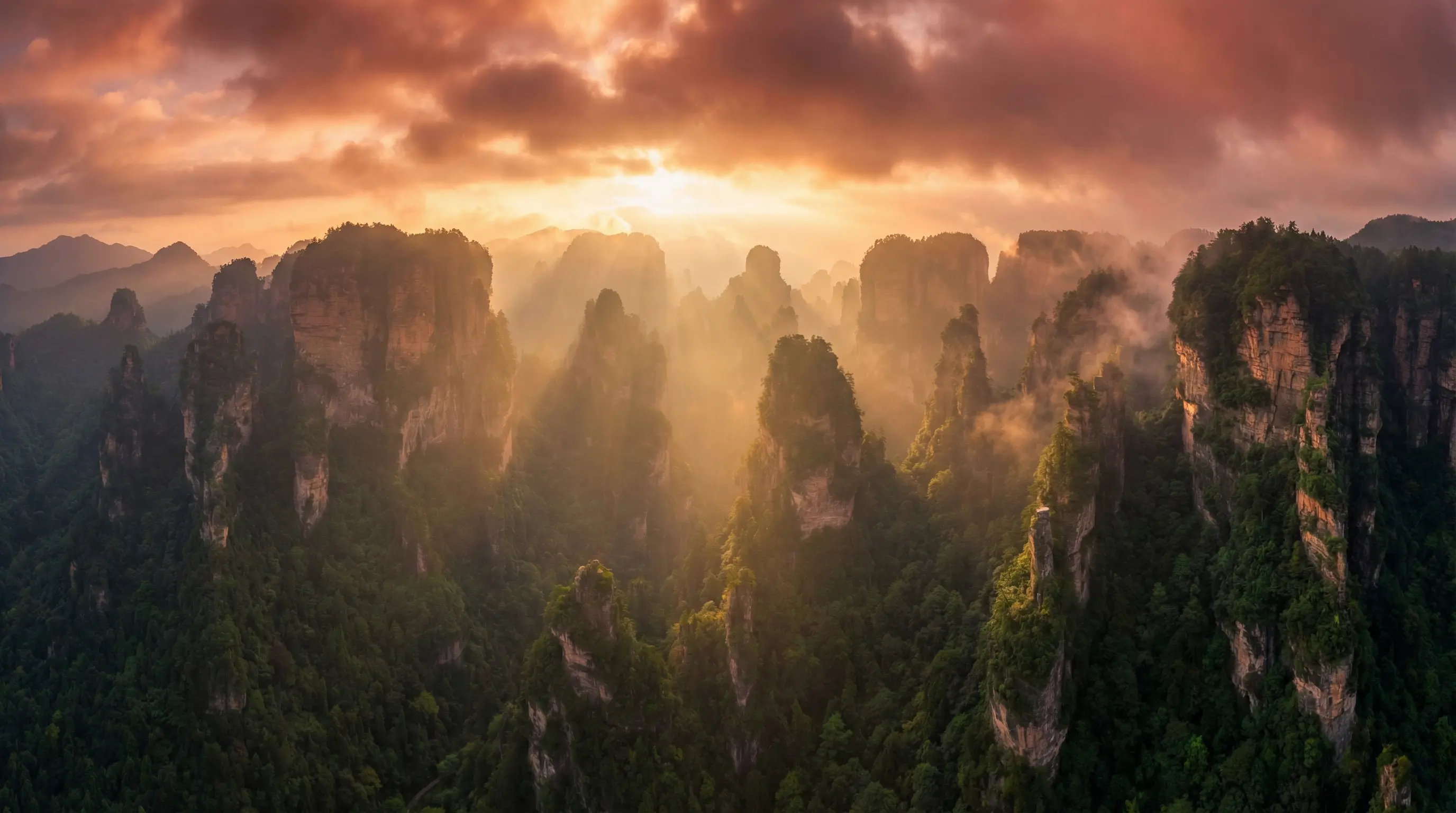 好玩的fps网游 自然风光视频封面